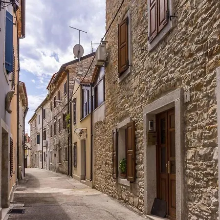 With Terrace Near * Umag